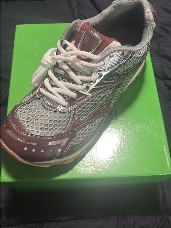 Bottega Veneta Other - Silver and Burgundy bottega orbits with White Laces